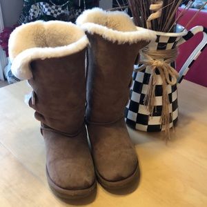 Ugg Bailey Button boot